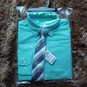 NWT Boys collared shirt with tie